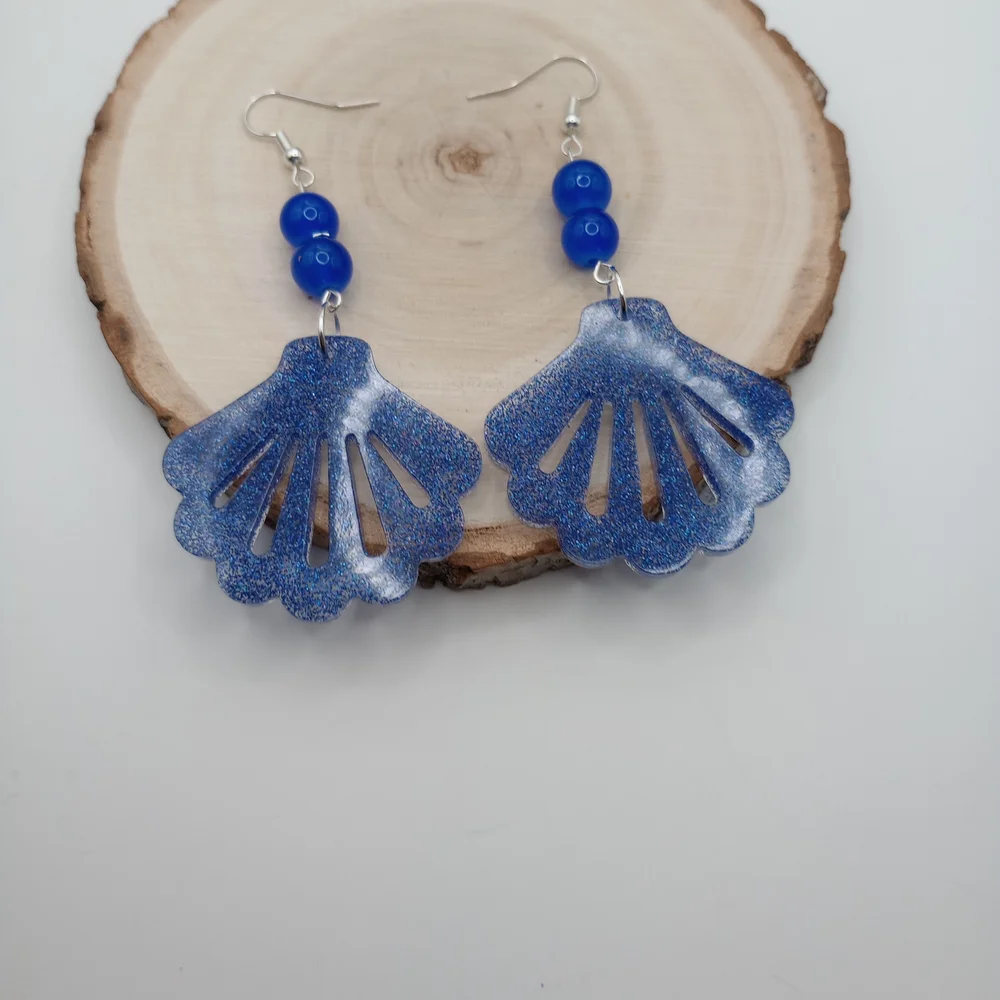 Blue Shell Earrings - Picture 5 of 10